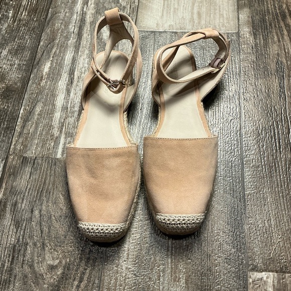 New Banana Republic Banana Republic Beige Espadrille Flats Size 8.5 - Picture 9 of 11